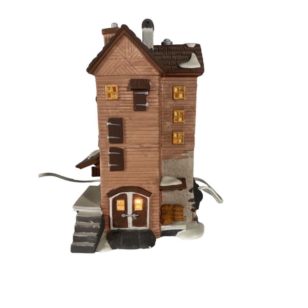 Department 56 Heritage Dickens Village Series Great Denton Mill #58122 Christmas - Picture 4 of 8